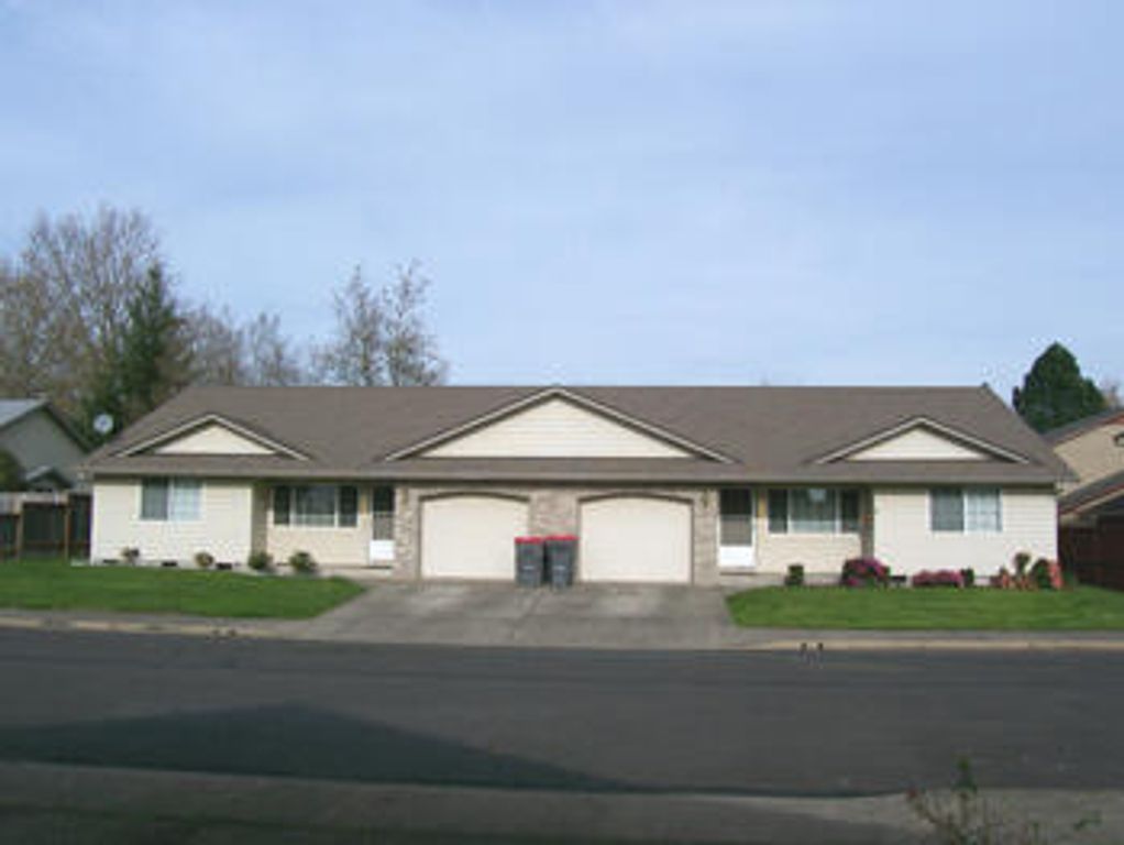 1519 SW Harbor Drive, Mcminnville, OR 97128