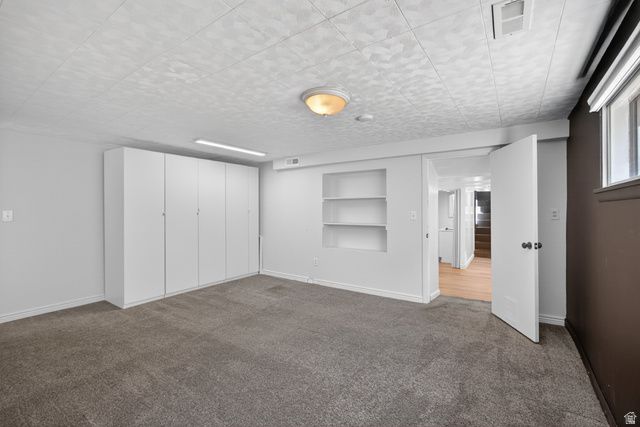 125 S 200 W, Farmington, UT 84025