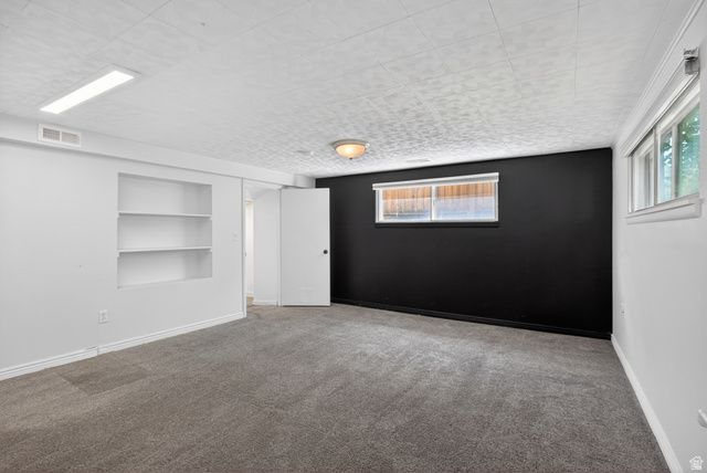 125 S 200 W, Farmington, UT 84025