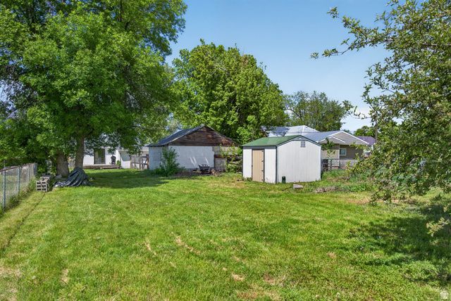 125 S 200 W, Farmington, UT 84025