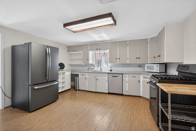 125 S 200 W, Farmington, UT 84025