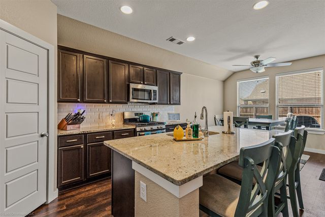 1276 Meridian Drive, Forney, TX 75126