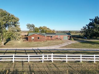 12771 182nd Rd, Winfield, KS 67156