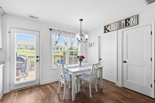 510 Calista Rd, White House, TN 37188