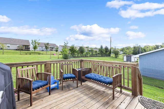 510 Calista Rd, White House, TN 37188