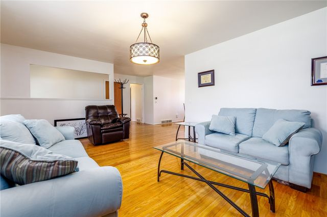 220 Parkwood Avenue, Brighton, NY 14620
