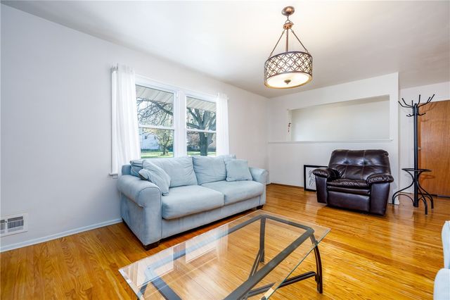 220 Parkwood Avenue, Brighton, NY 14620