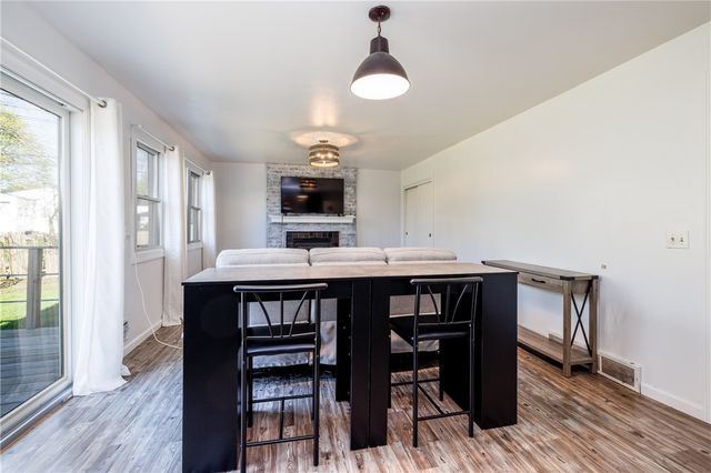 220 Parkwood Avenue, Brighton, NY 14620