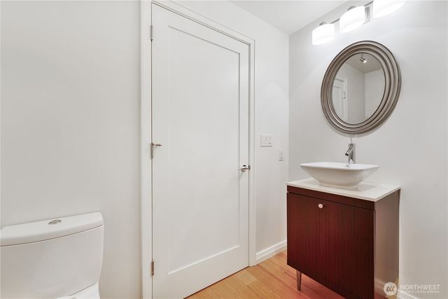 10700 NE 4th Street #1406, Bellevue, WA 98004