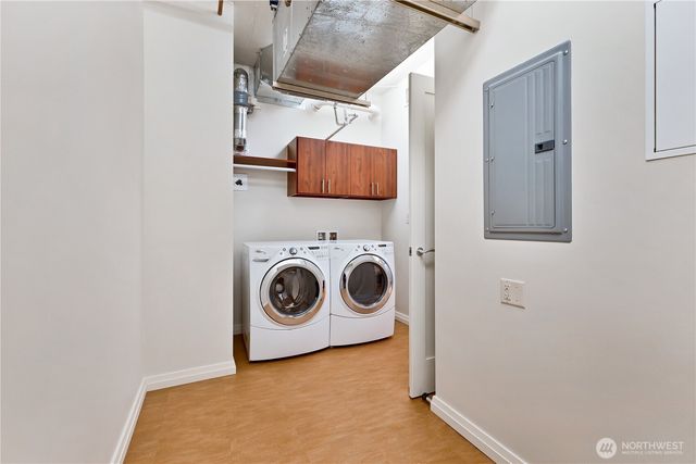 10700 NE 4th Street #1406, Bellevue, WA 98004