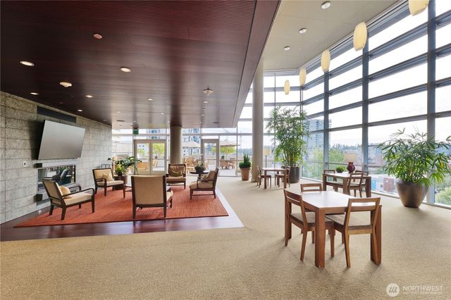 10700 NE 4th Street #1406, Bellevue, WA 98004