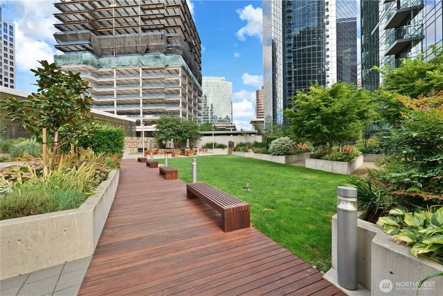 10700 NE 4th Street #1406, Bellevue, WA 98004