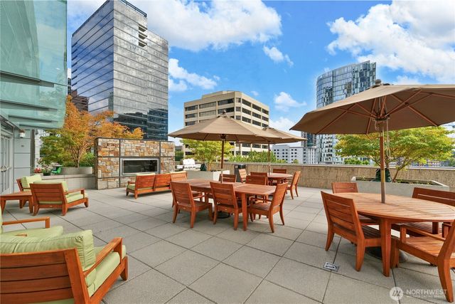 10700 NE 4th Street #1406, Bellevue, WA 98004