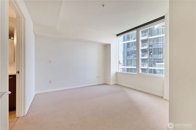 10700 NE 4th Street #1406, Bellevue, WA 98004