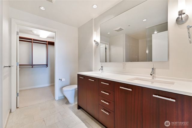 10700 NE 4th Street #1406, Bellevue, WA 98004