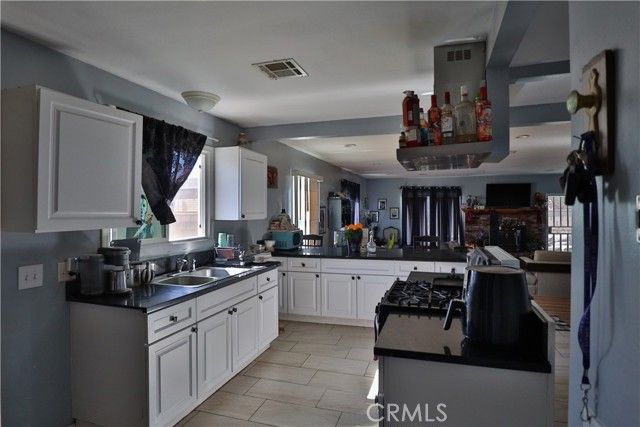 830 W Avenue J4, Lancaster, CA 93534