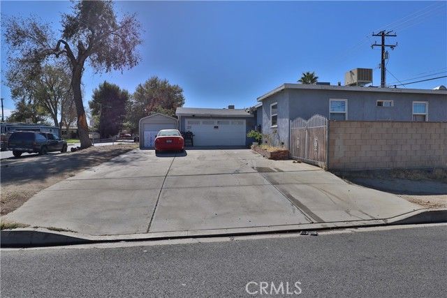 830 W Avenue J4, Lancaster, CA 93534