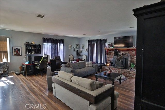 830 W Avenue J4, Lancaster, CA 93534