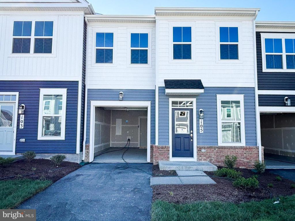 105 HEIRLOOM WAY, Winchester, VA 22603