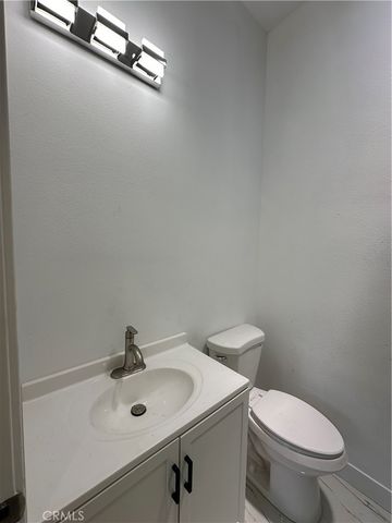 315 N Maxine Street, Santa Ana, CA 92703