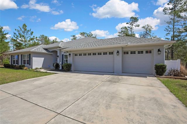 24 TALL MARIGOLDS COURT, Homosassa, FL 34446