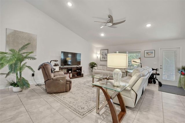 24 TALL MARIGOLDS COURT, Homosassa, FL 34446