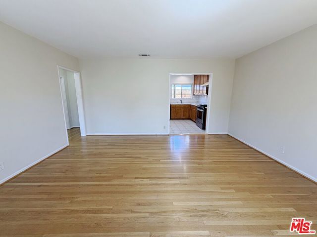 5431 Cartwright Avenue 5433, Los Angeles, CA 91601