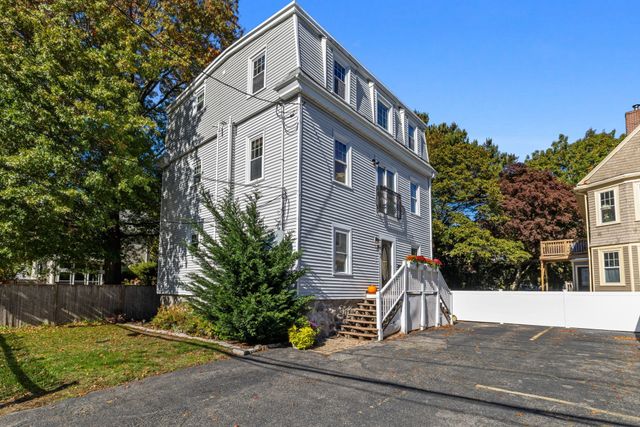 85 Albano St 3, Boston, MA 02131