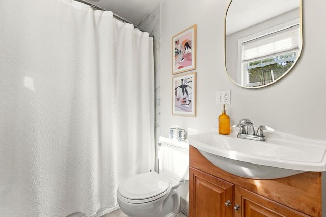 85 Albano St 3, Boston, MA 02131