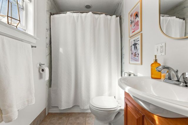85 Albano St 3, Boston, MA 02131