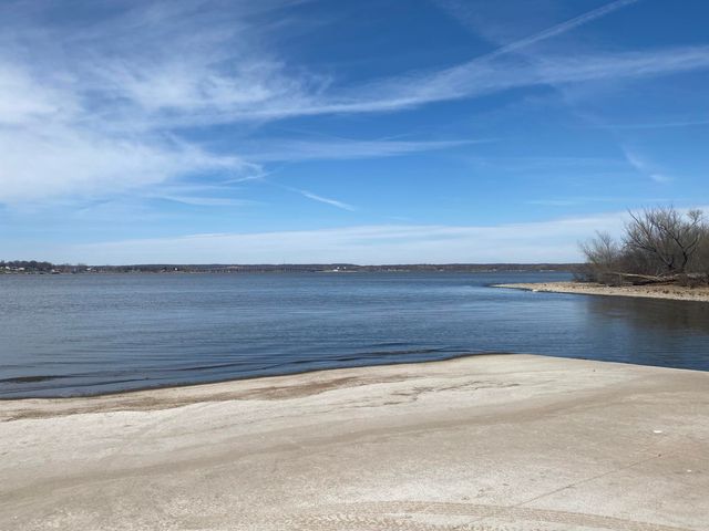 3880 Heron Lane, Grove, OK 74344