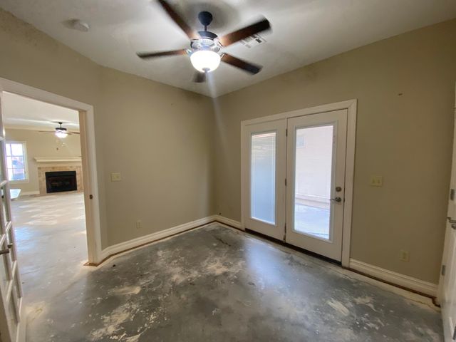 3880 Heron Lane, Grove, OK 74344