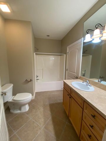 3880 Heron Lane, Grove, OK 74344