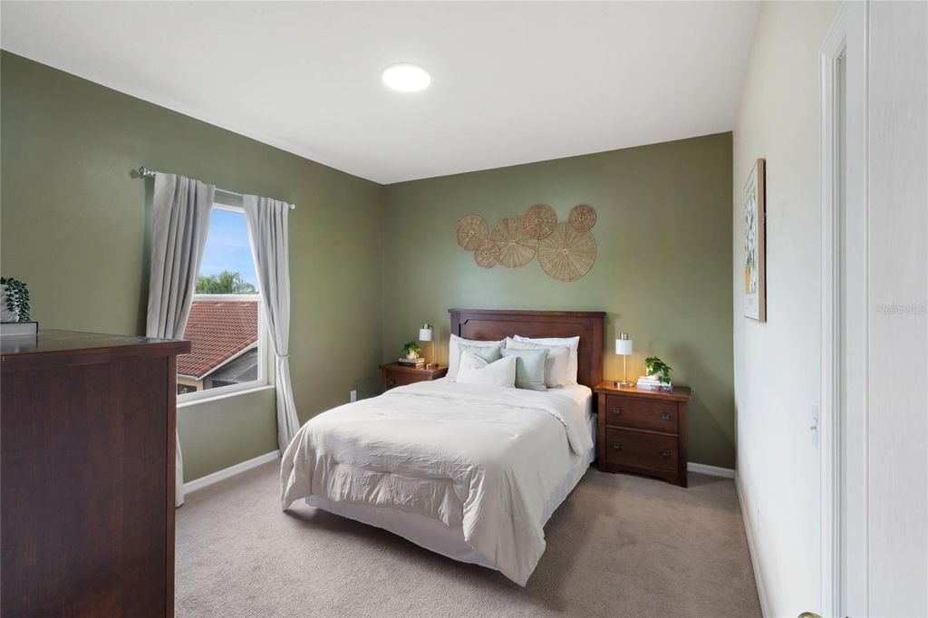 Image 19 of property listing at 730 BRUNELLO DRIVE, Davenport, FL 33897