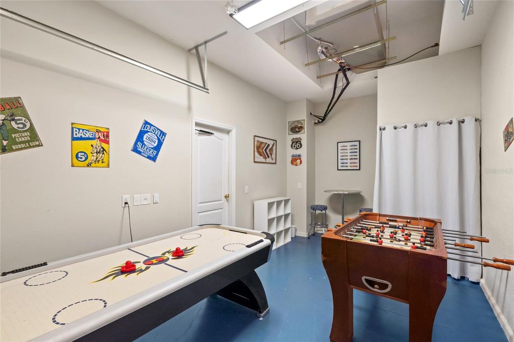 Image 28 of property listing at 730 BRUNELLO DRIVE, Davenport, FL 33897