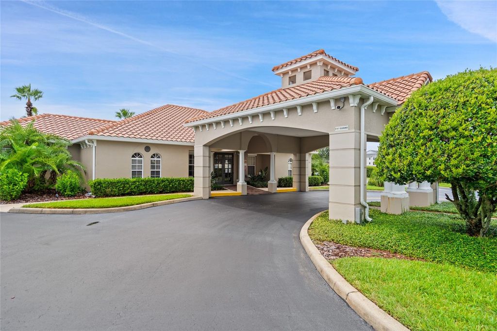 Image 39 of property listing at 730 BRUNELLO DRIVE, Davenport, FL 33897