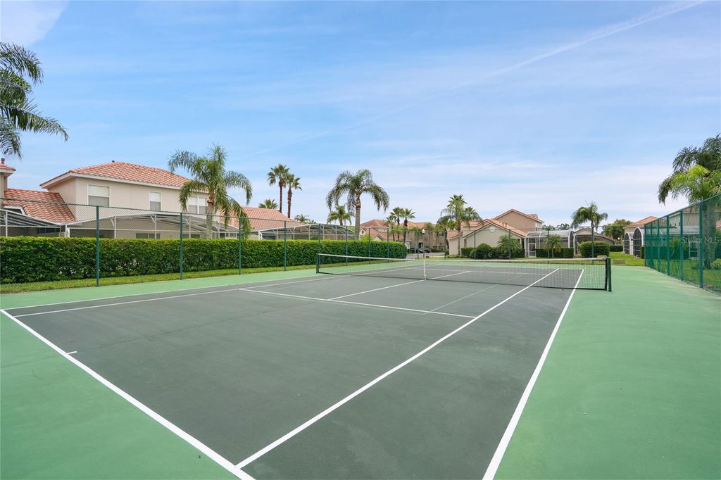 Image 40 of property listing at 730 BRUNELLO DRIVE, Davenport, FL 33897