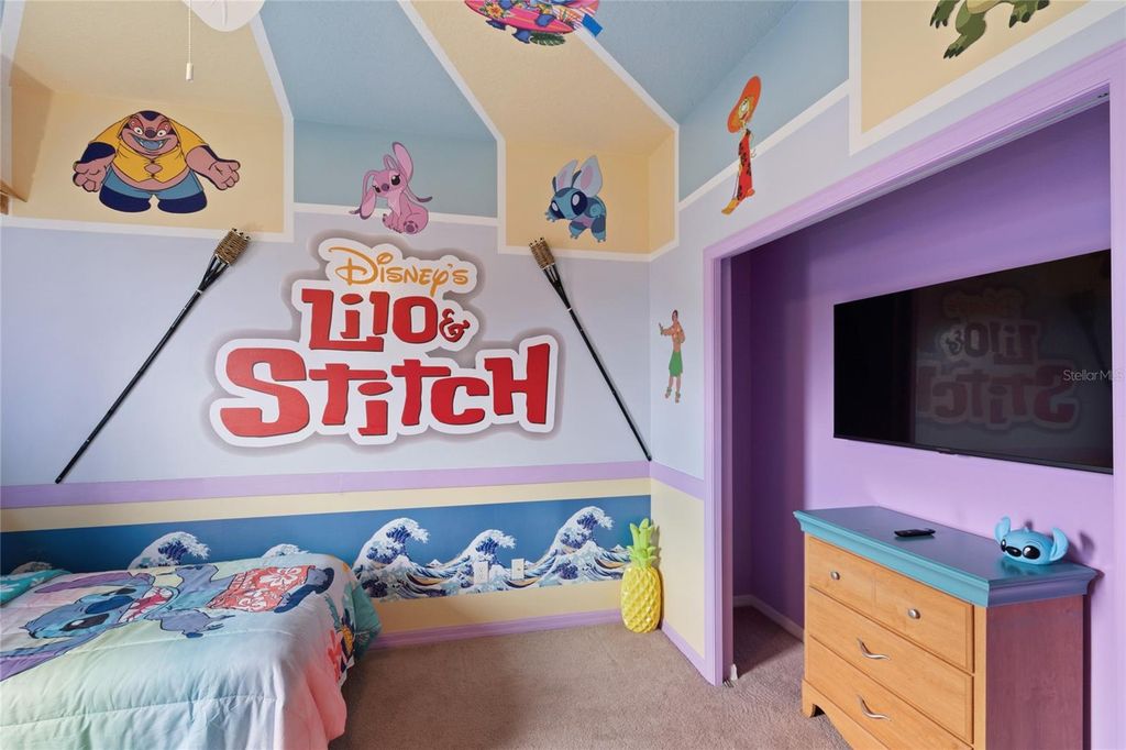 Image 7 of property listing at 730 BRUNELLO DRIVE, Davenport, FL 33897