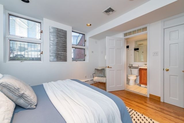 72 Fairmont St 2, Cambridge, MA 02139