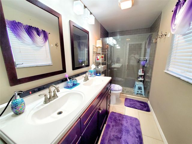 2138 GROVE PLACE, Clearwater, FL 33764