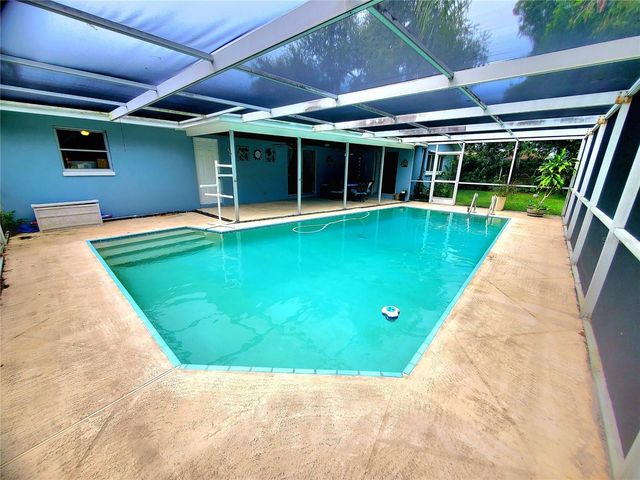 2138 GROVE PLACE, Clearwater, FL 33764