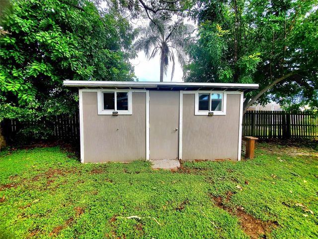 2138 GROVE PLACE, Clearwater, FL 33764