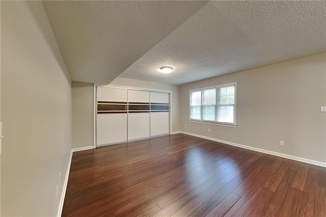 629 Driftwood Drive, Woodstock, GA 30189