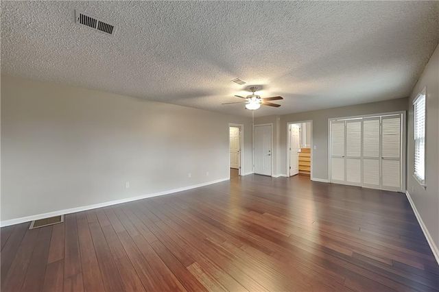 629 Driftwood Drive, Woodstock, GA 30189