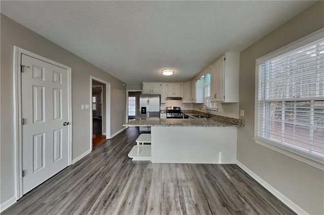 629 Driftwood Drive, Woodstock, GA 30189