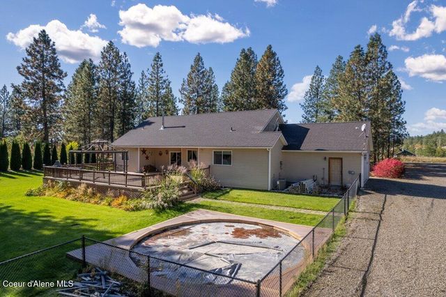 4308 E Rosemont Dr, Athol, ID 83801