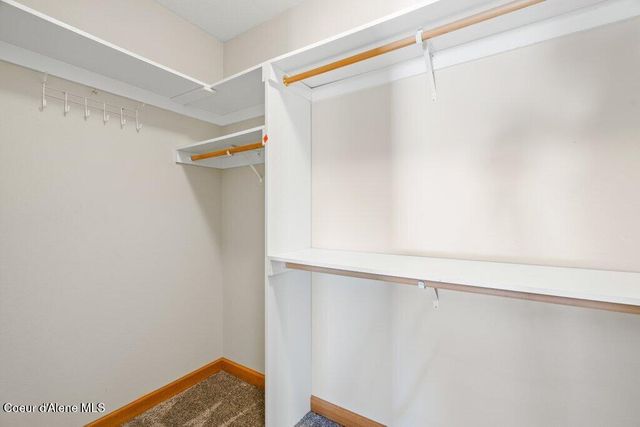 4308 E Rosemont Dr, Athol, ID 83801