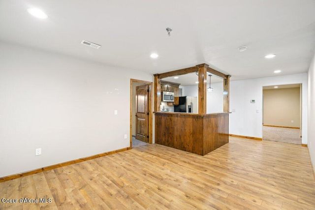 4308 E Rosemont Dr, Athol, ID 83801