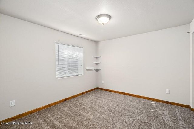 4308 E Rosemont Dr, Athol, ID 83801