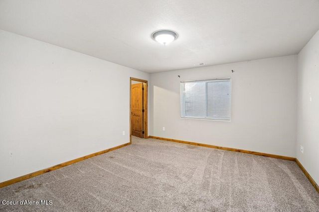 4308 E Rosemont Dr, Athol, ID 83801